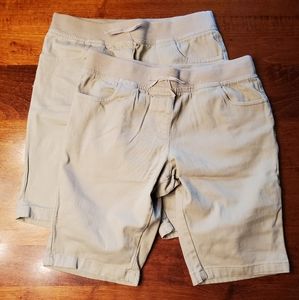 Lot 2 - Chaps Khaki Shorts Size 14